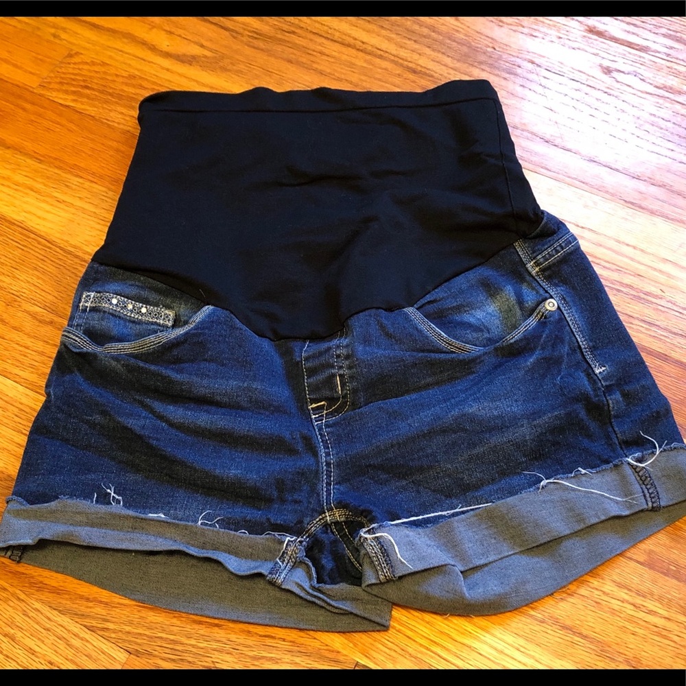 Planet Motherhood Maternity Shorts